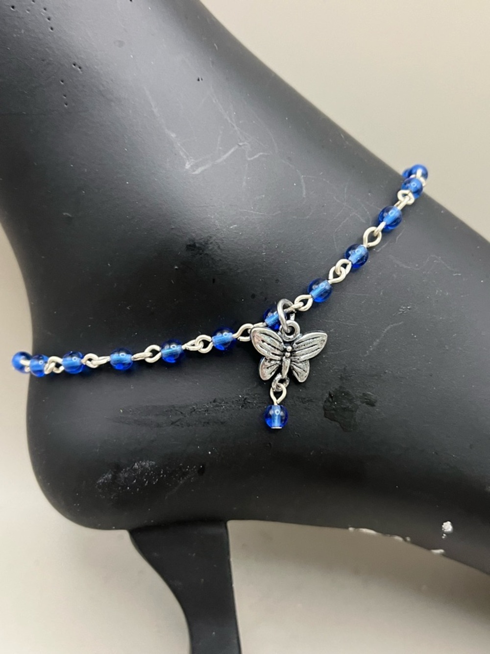 Blue Beaded Butterfly Anklet - Picture 3 of 5